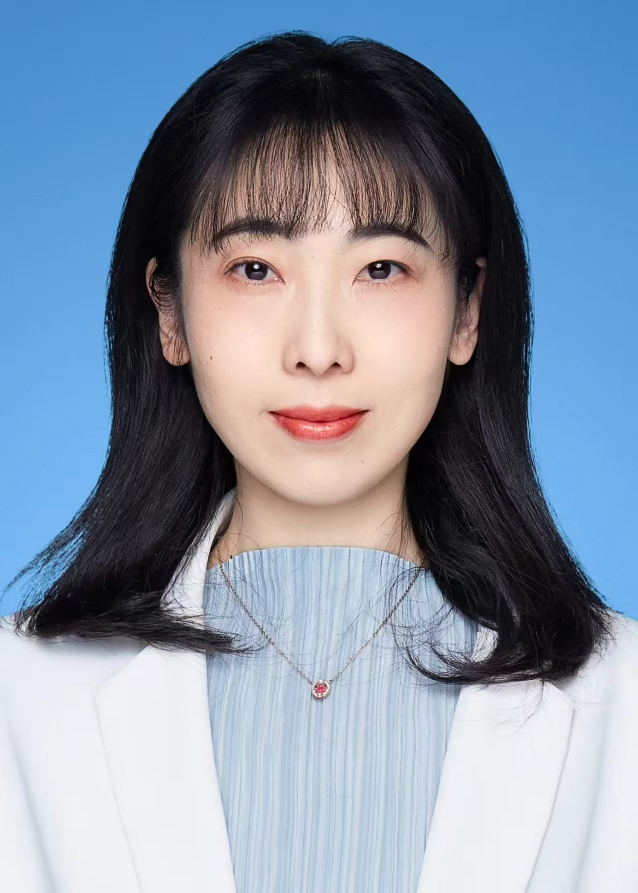 姚竞菲.jpg