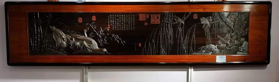 100红木雕刻《柳鸦芦雁图》陈俊176×58×4（cm）.jpg