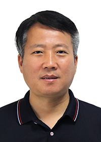 8殷召义.jpg