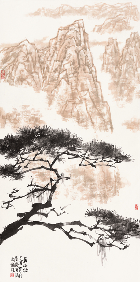 周顺恺-黄山松-136cm×68cm-2017年.jpg