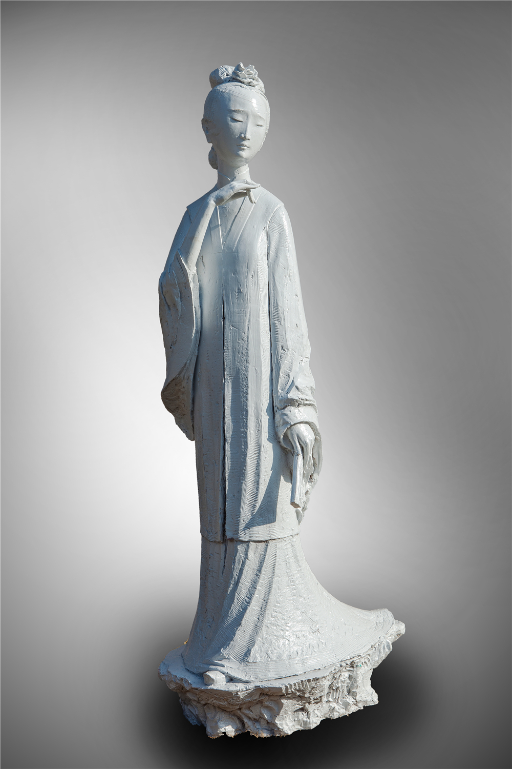 9.尹悟铭《柳如是》.jpg