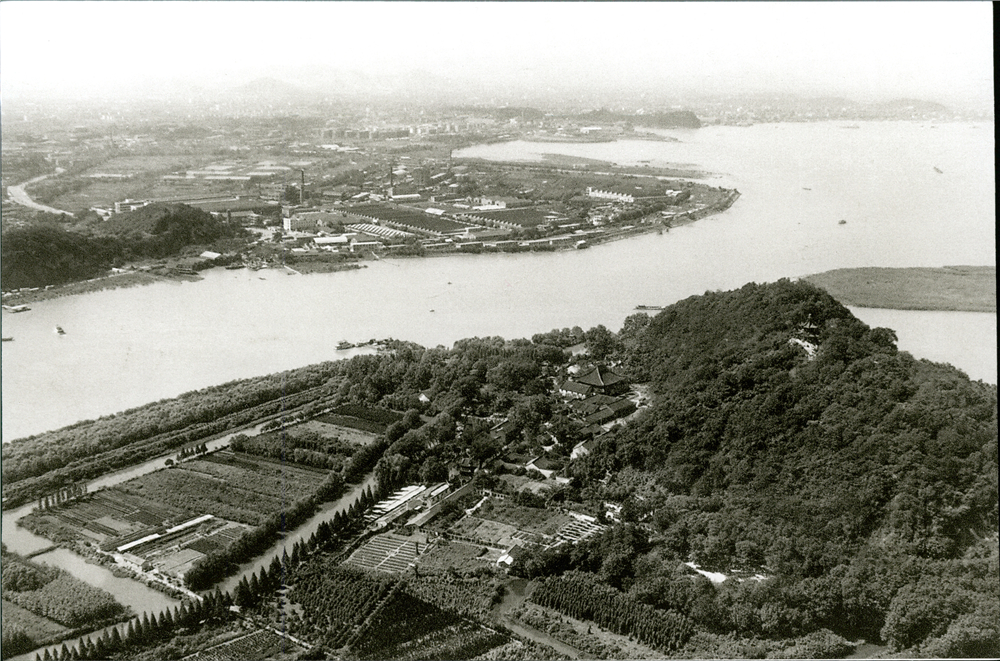 原焦山—老照片由镇江市城建档案馆提供.jpg