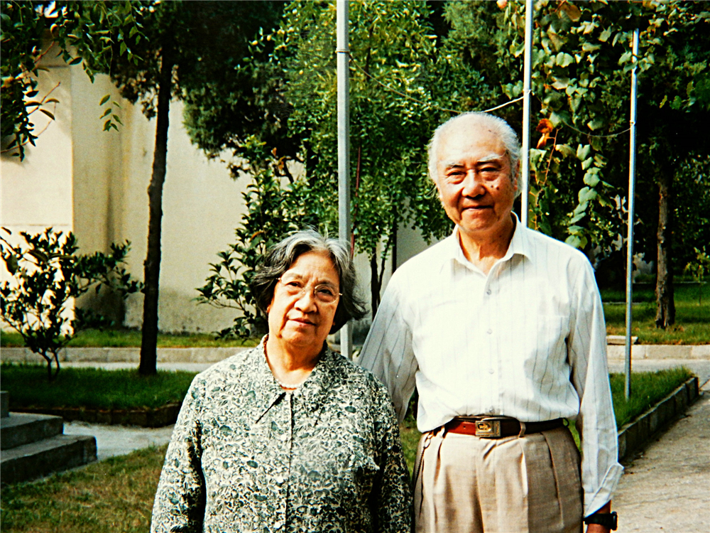 5.1996年，贾南钧夫妇.jpg