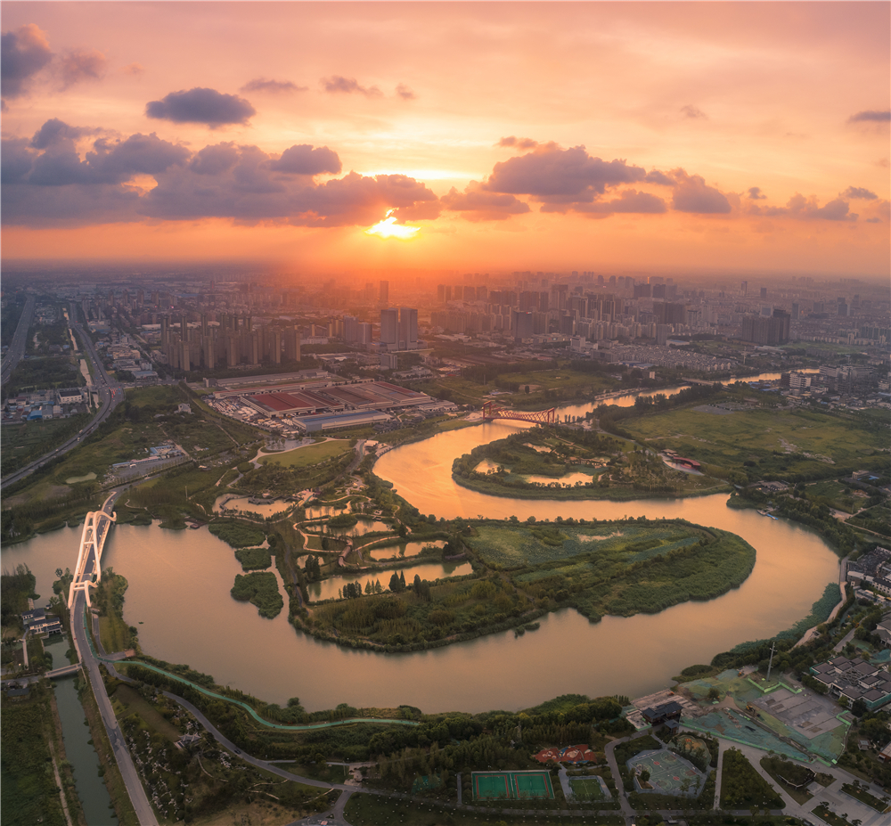 《夕照三湾》 丁毅.jpg
