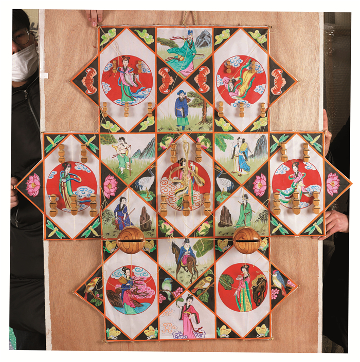 民间艺术  姚建强  七星板鹞风筝  工艺美术  100cm×110cm  南通 253996.jpg