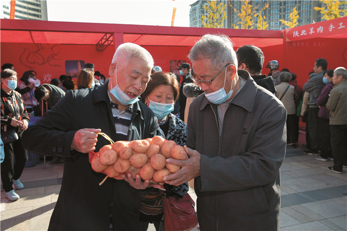 摄影  向文祥  消费扶贫我先行-4  摄影  扬州.jpg